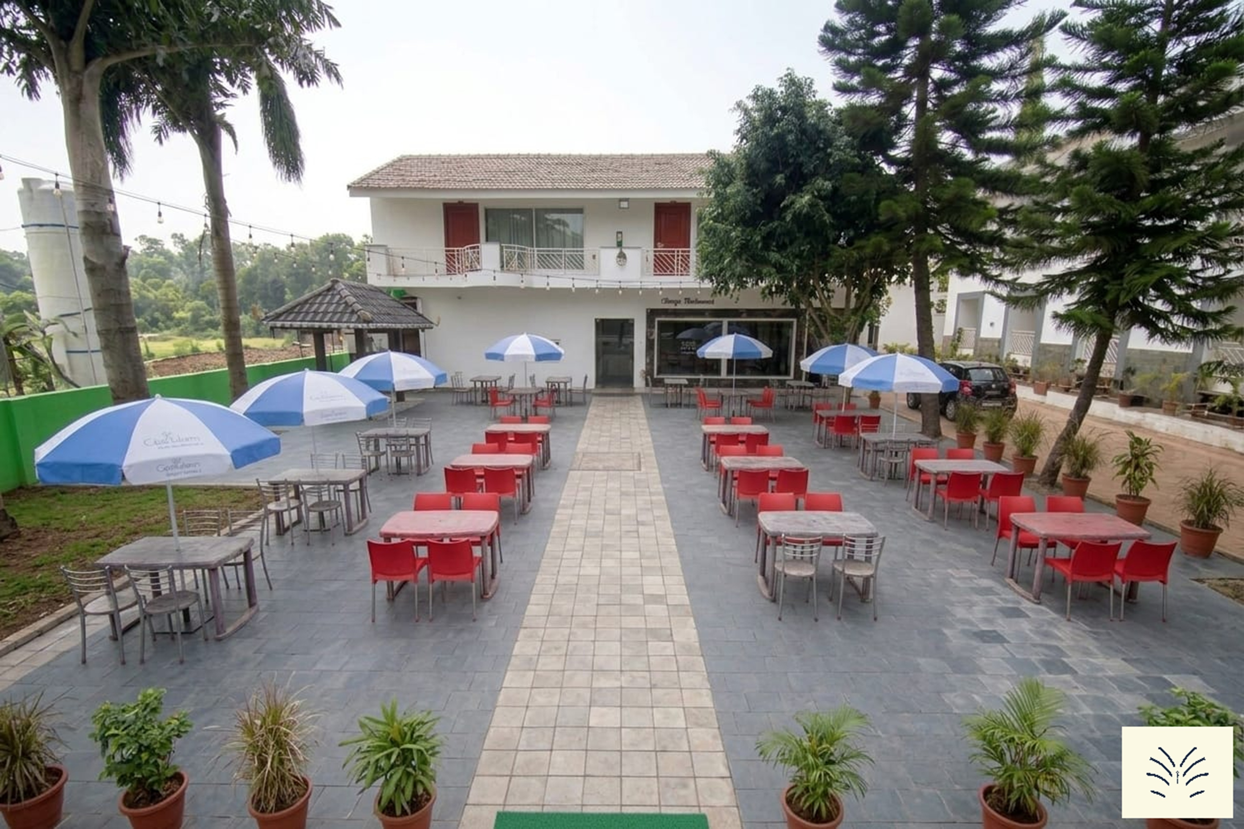 restaurant